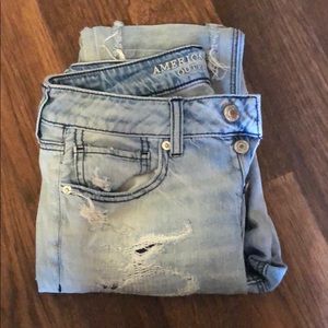 American eagle tomgirl jeans